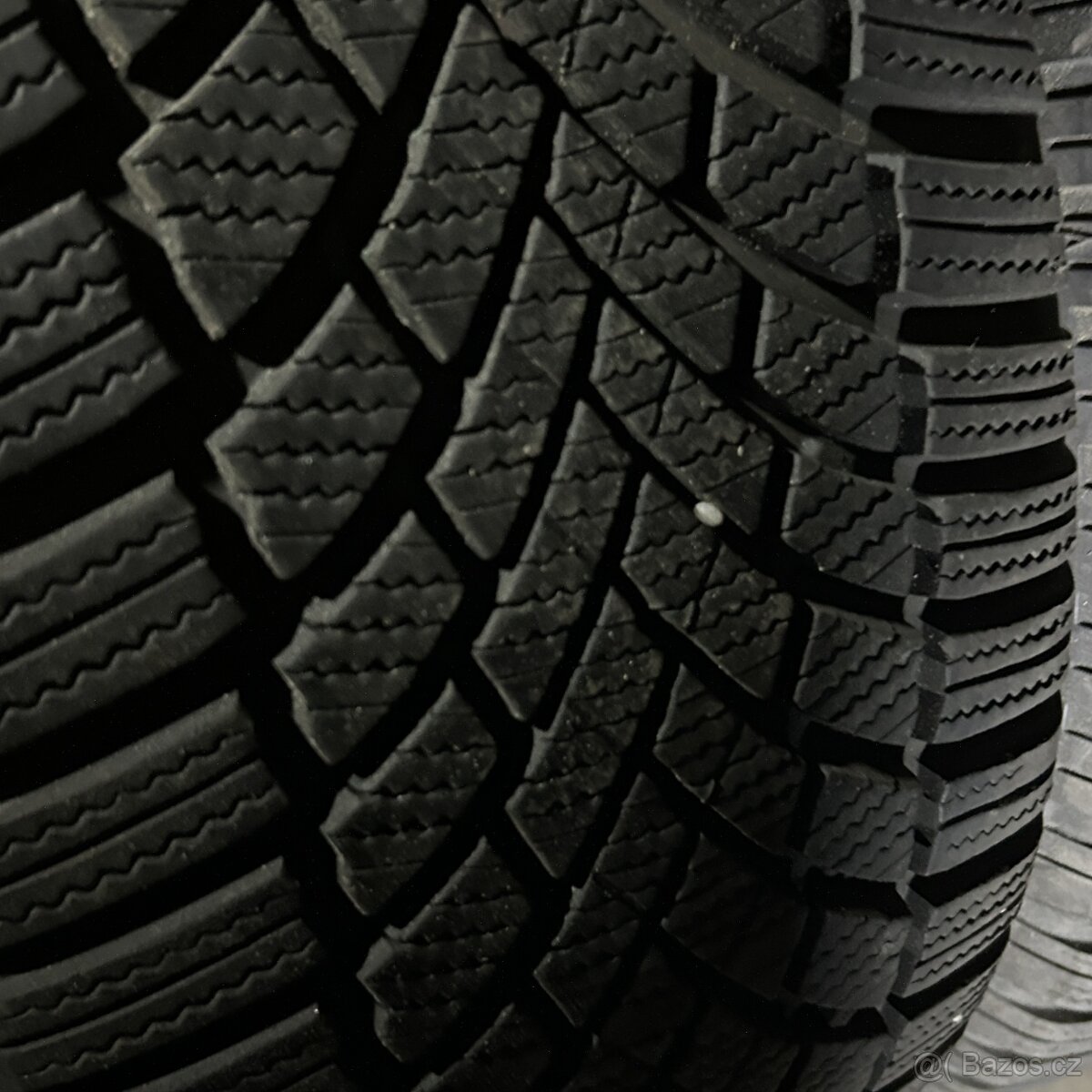 Zimní pneu 215/55 R17 98H Bridgestone 6,5-7mm - 2