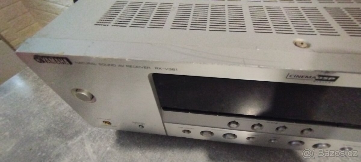 Zesilovač YAMAHA RX-V361 - 2