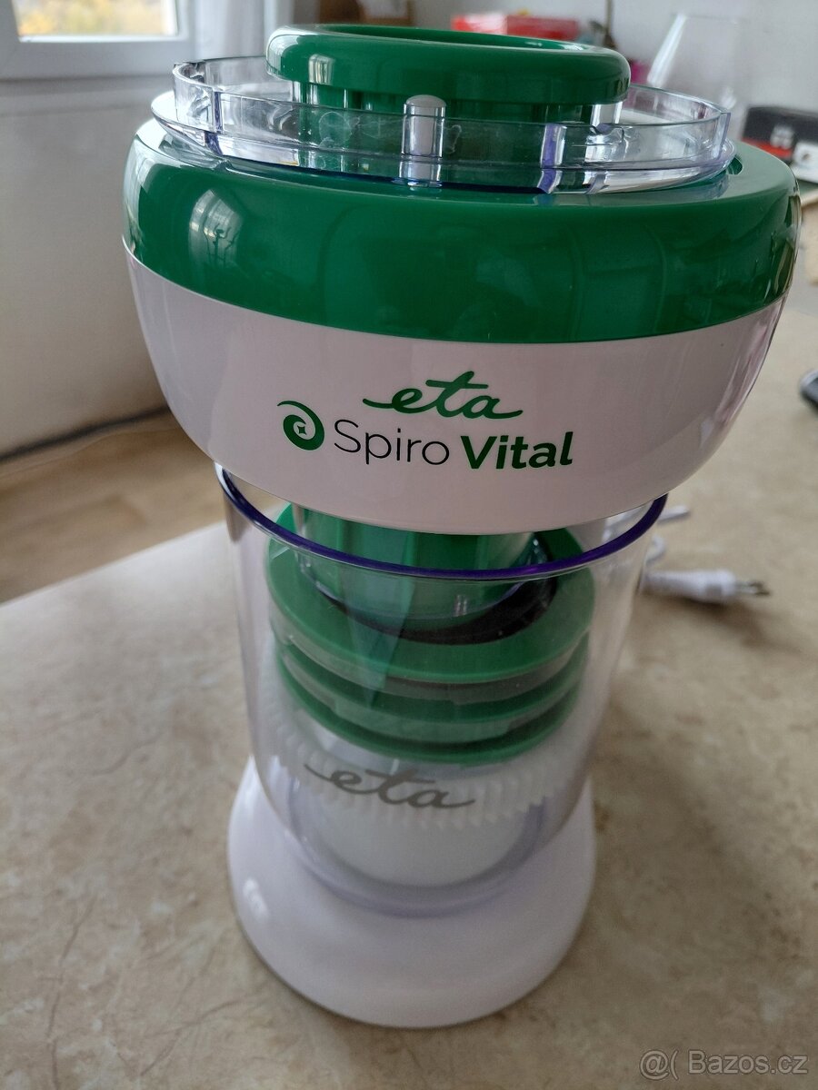 Elektický spiralizér Eta, vhodný i jako dárek - 2