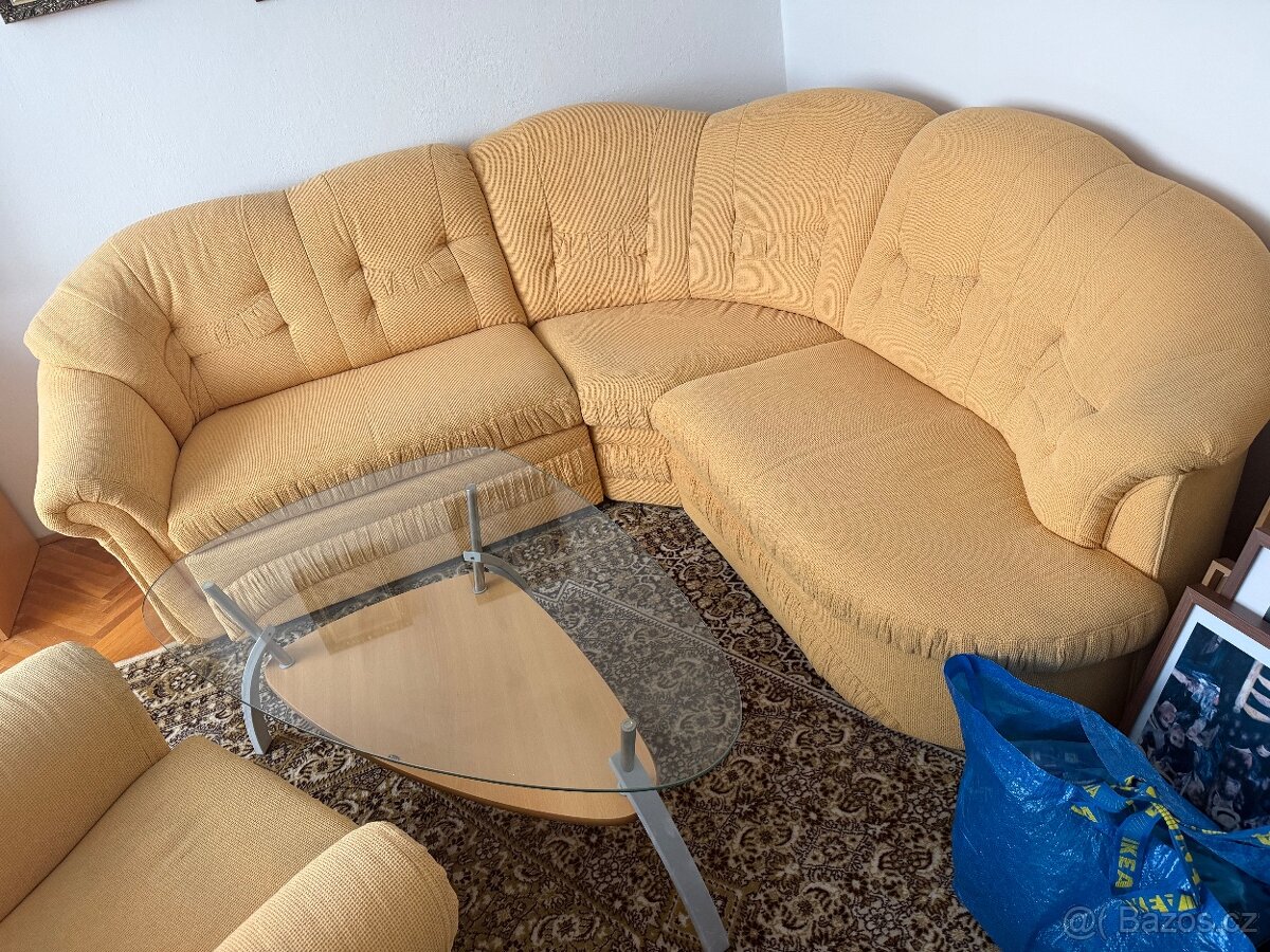 Daruji sedaci soupravu s kreslem. - 2