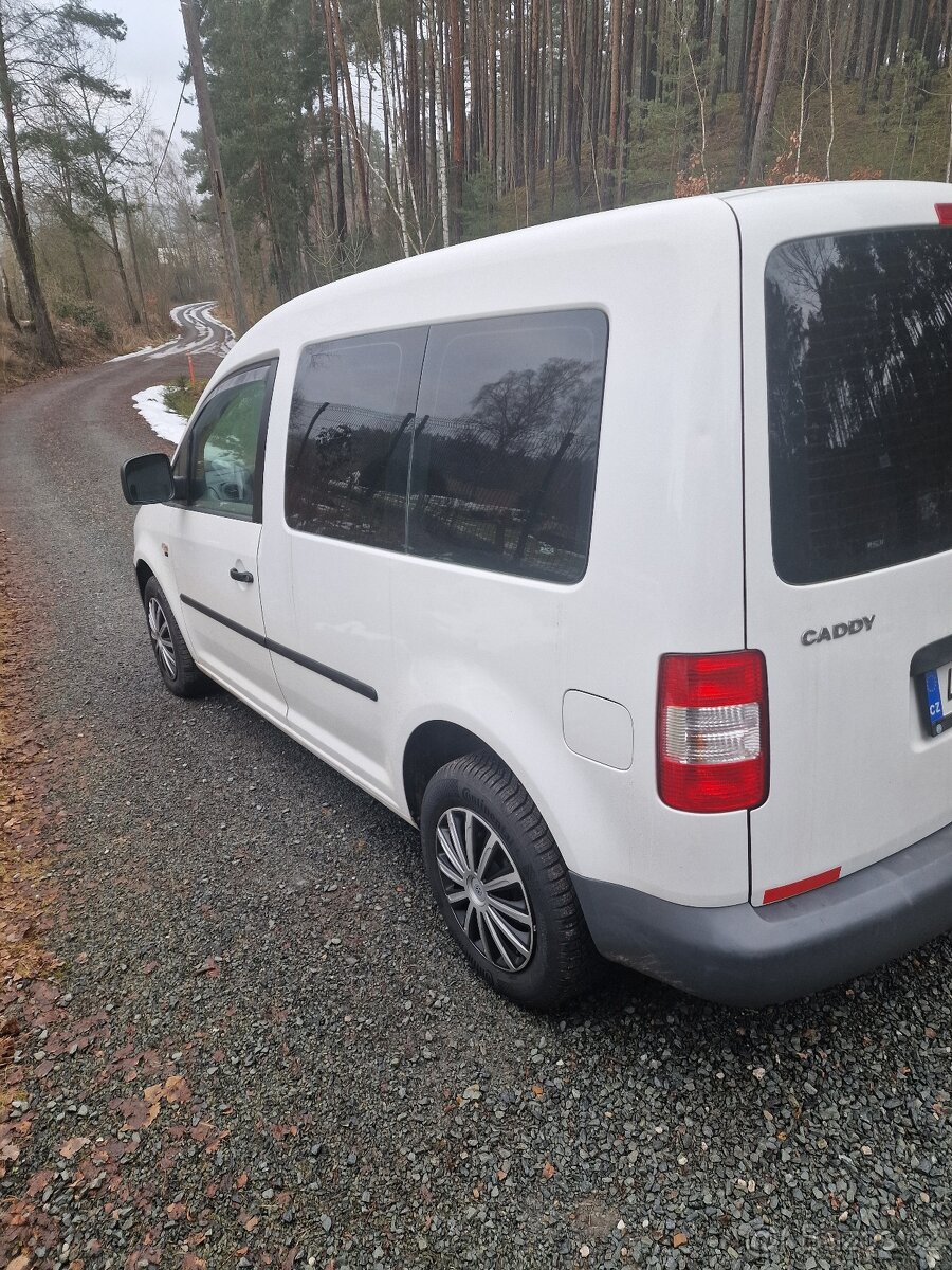 VW Caddy 2.0 SDi 2 dvoumistná - 2