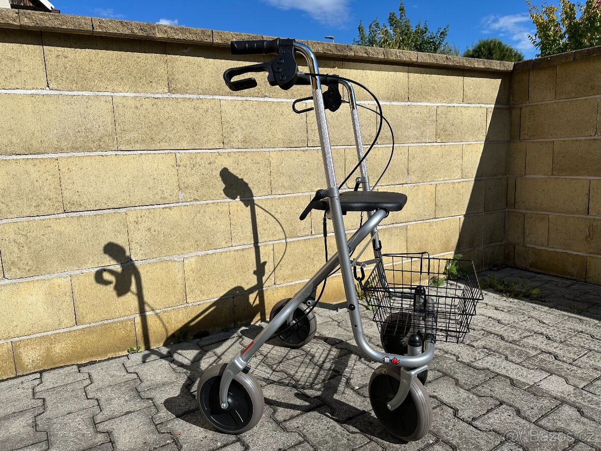 Chodítko pro seniory, opěrný vozík pro důchodce - 2