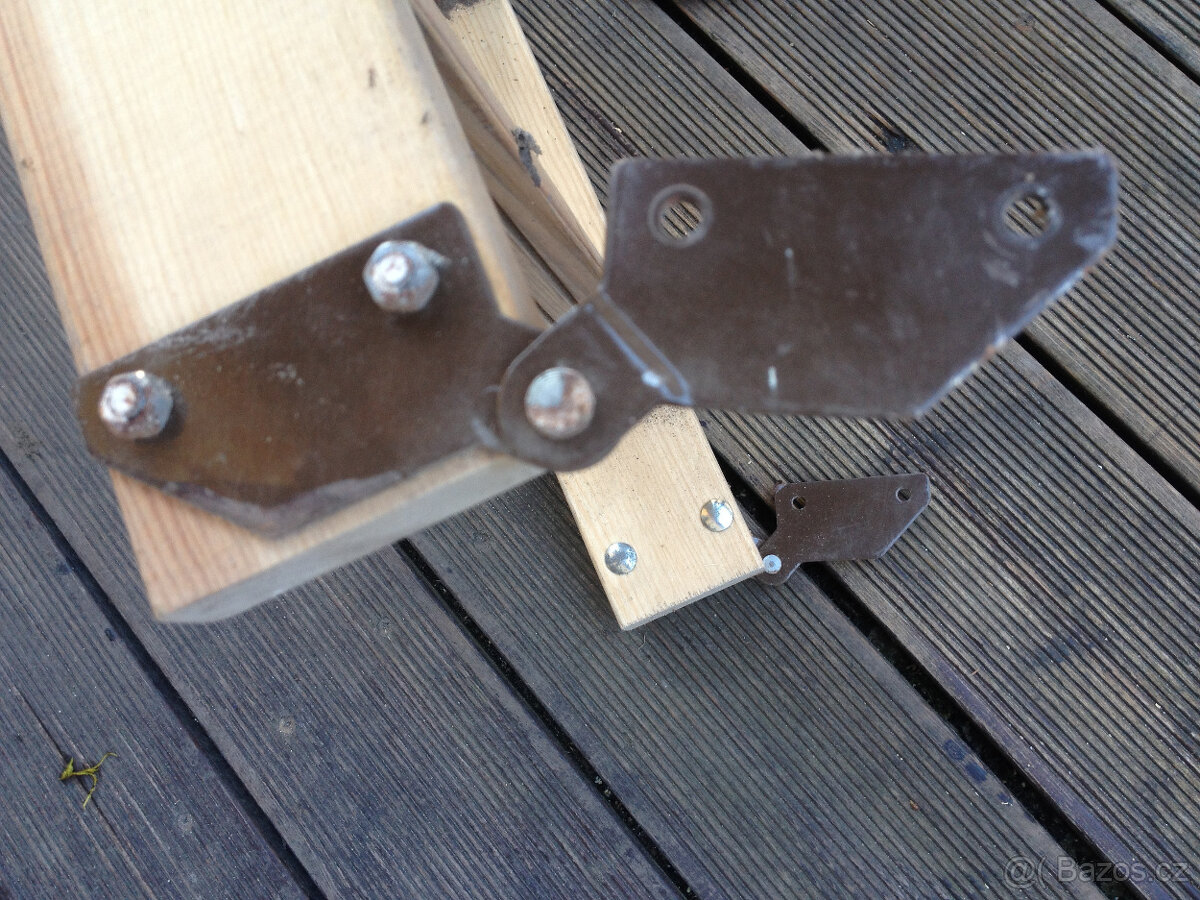 ŽEBŘÍK K PALANDĚ - 2