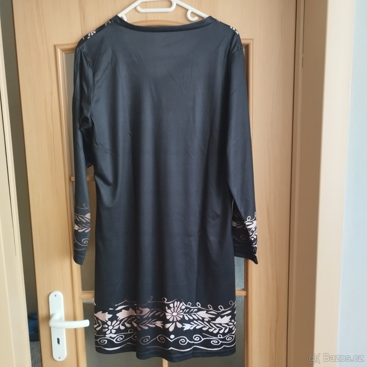 Dámské šaty XL - 2