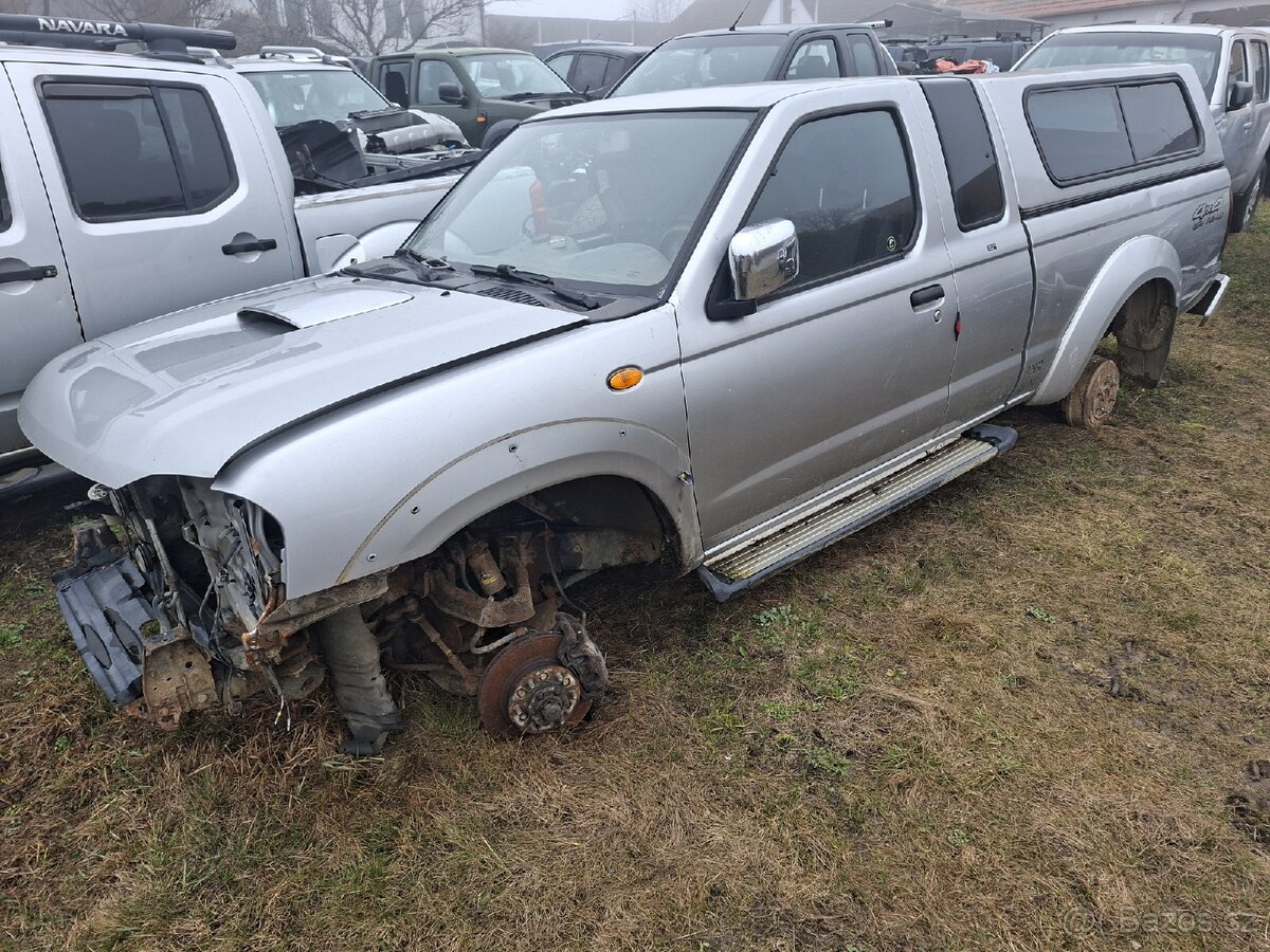 Nissan navara pickup double cab np300 D22 Díly - 2