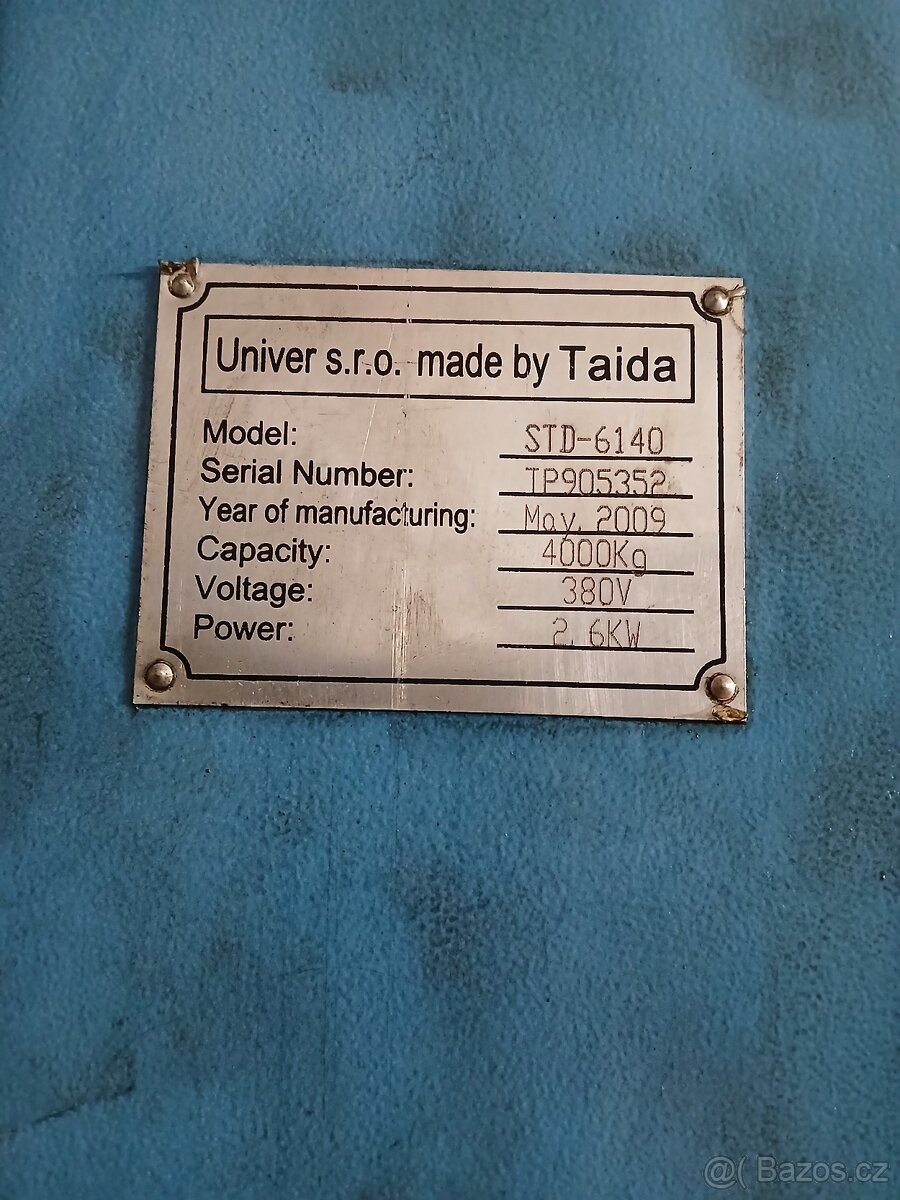 Dvousloupový zvedák - 2