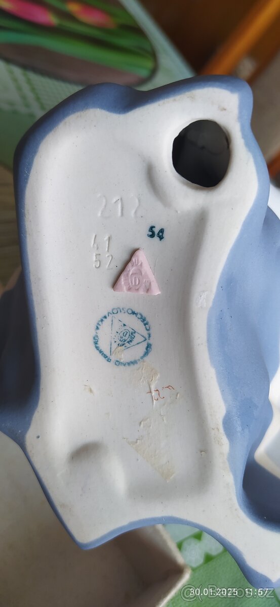 Soška dámy - DUX - 2