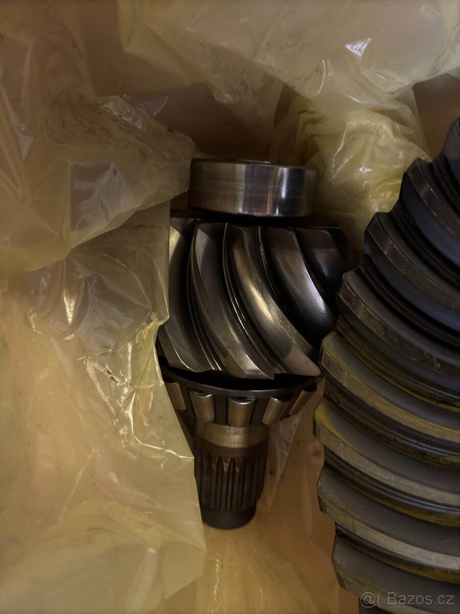 Volvo FH13 diferenciál - 2