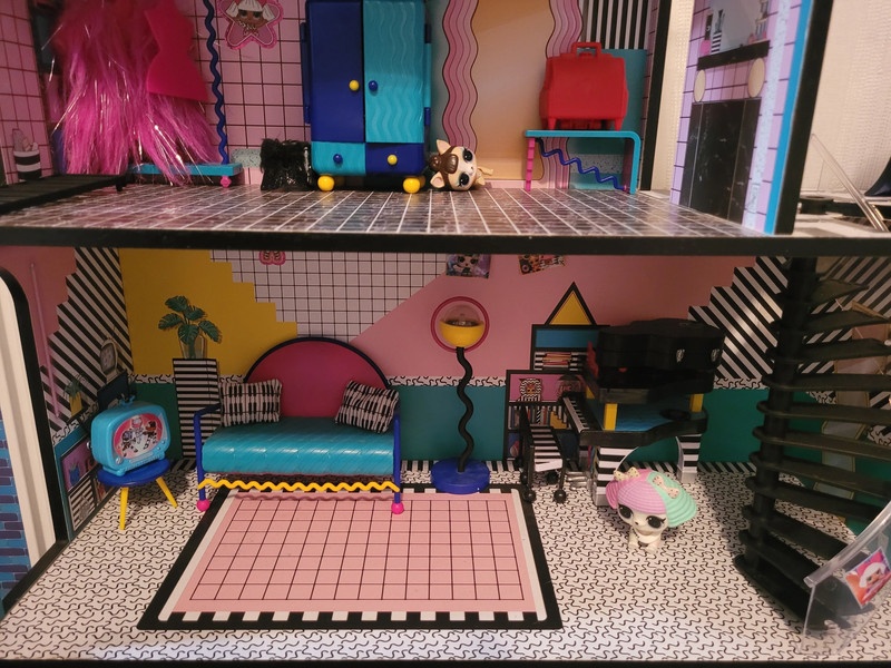 Domek L.o.l surprise - 2