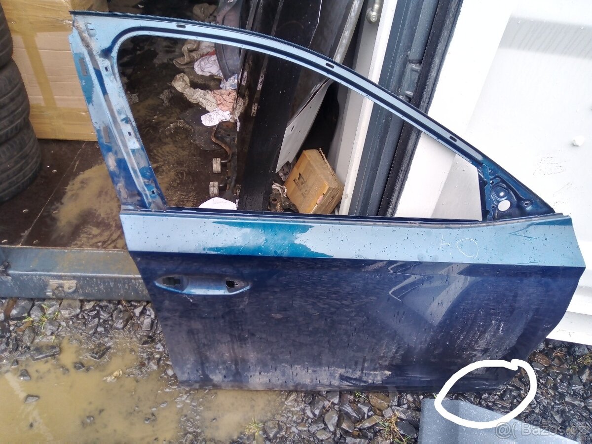 Dveře Octavia 4 - 2