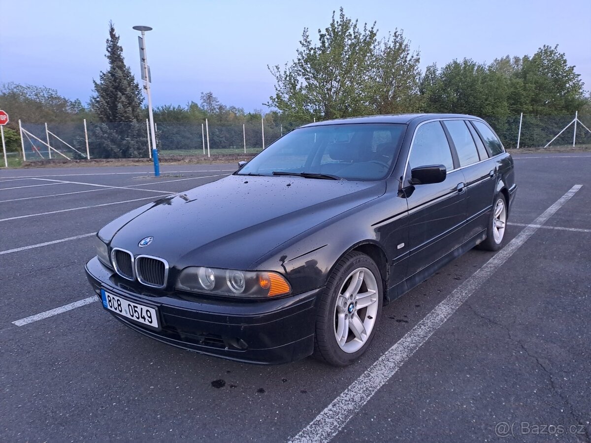 BMW E39 Touring 520i 125kW - 2