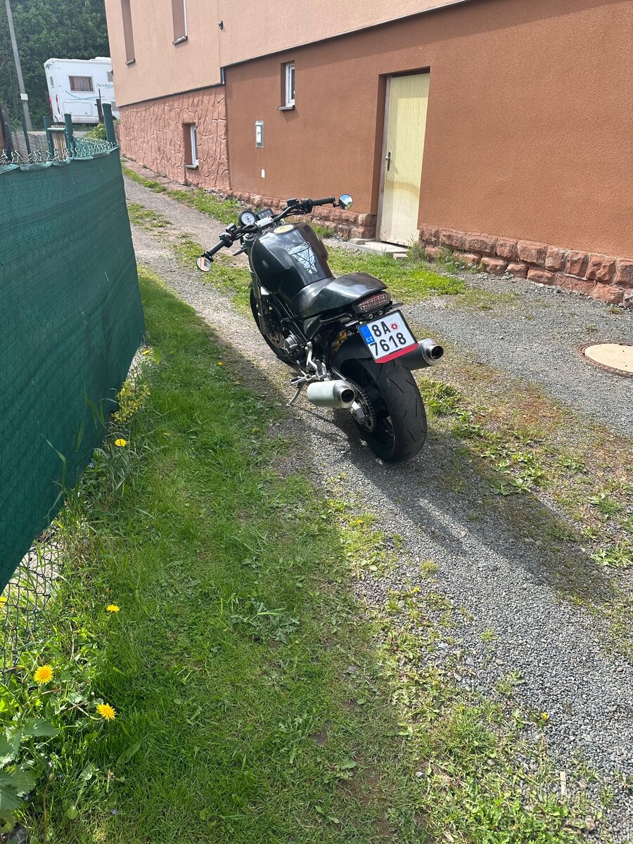 Ducati monster 600 - 2