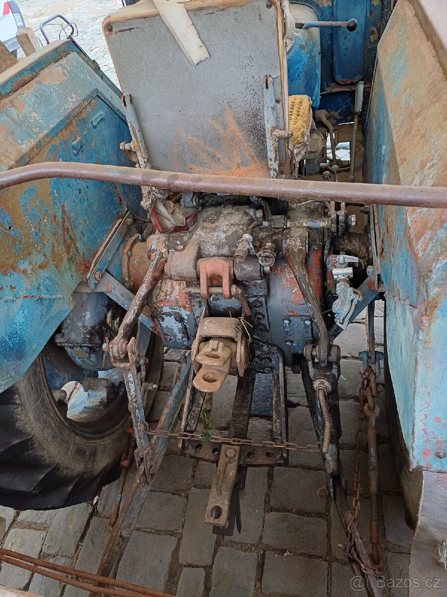 Zadek Zetor 4011 - 2