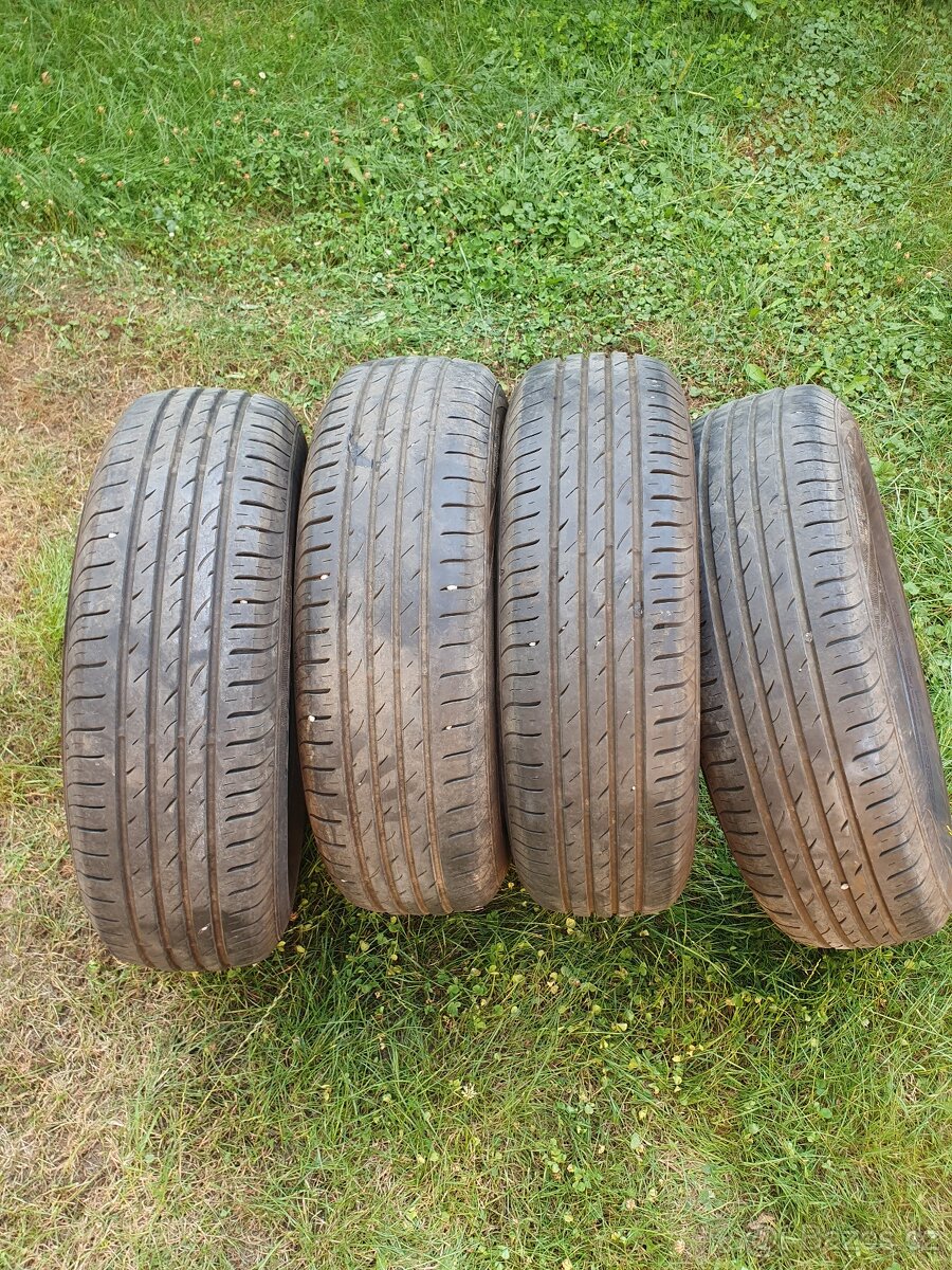 Pneu nexen 205/70 r15 - 2