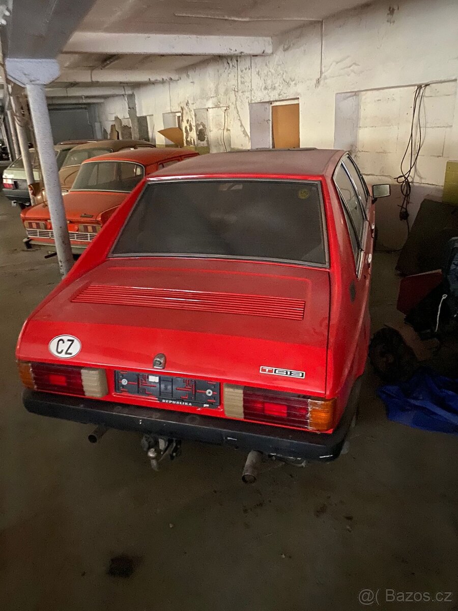 Tatra 613 r.v. 1977 - 2