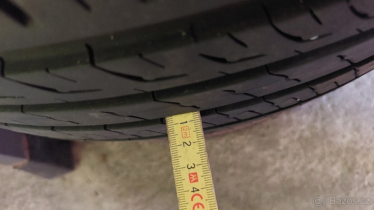 Letní pneu 205/55 r16 v 6mm - 2