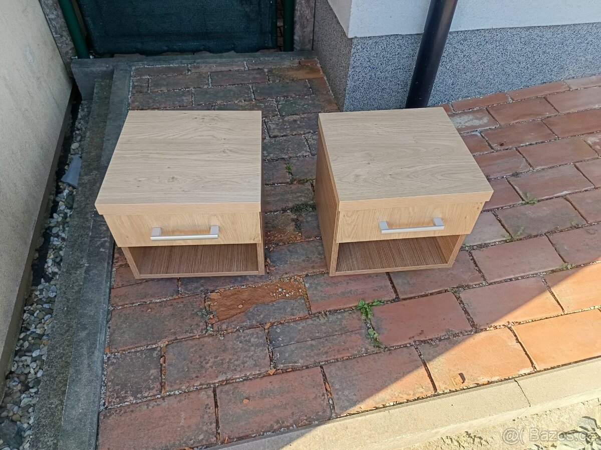2x noční stolek - 2
