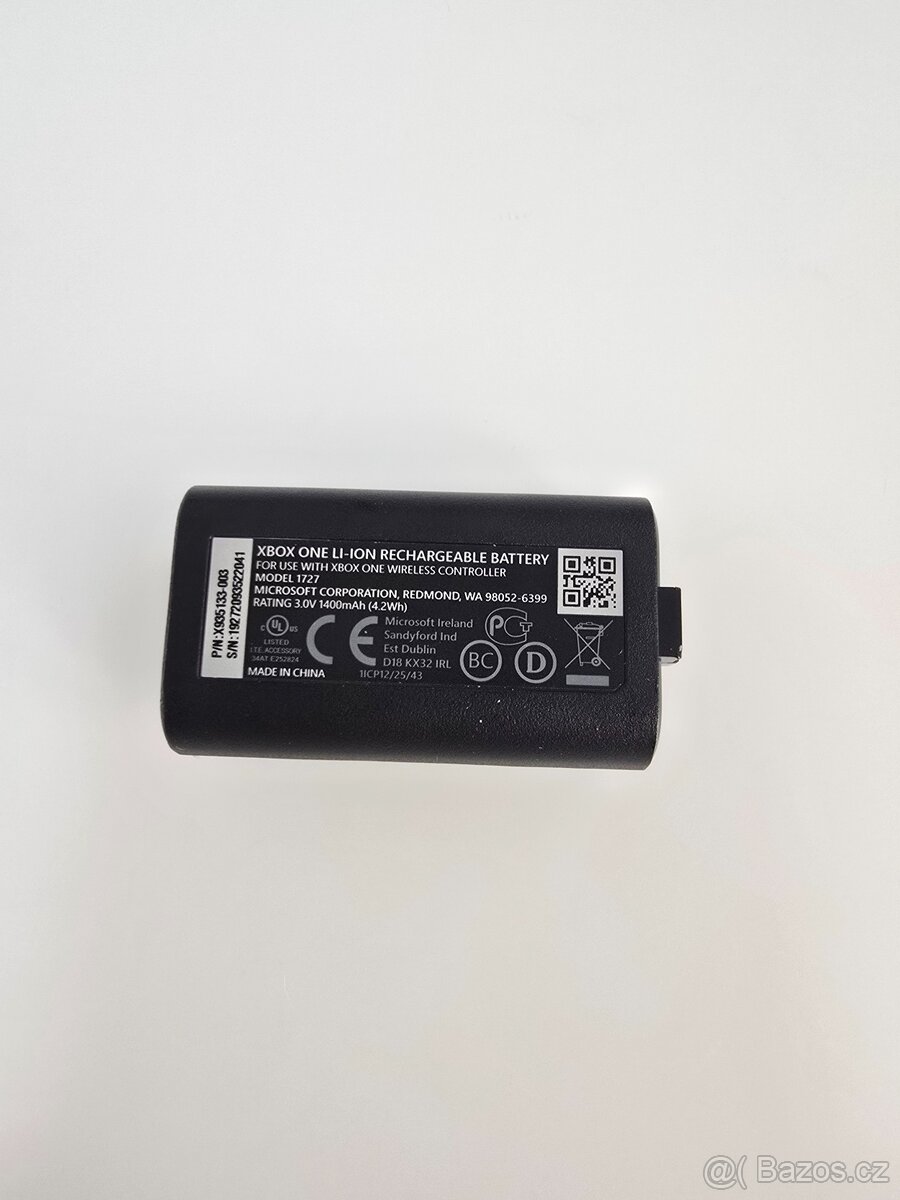 Xbox battery pack - 2
