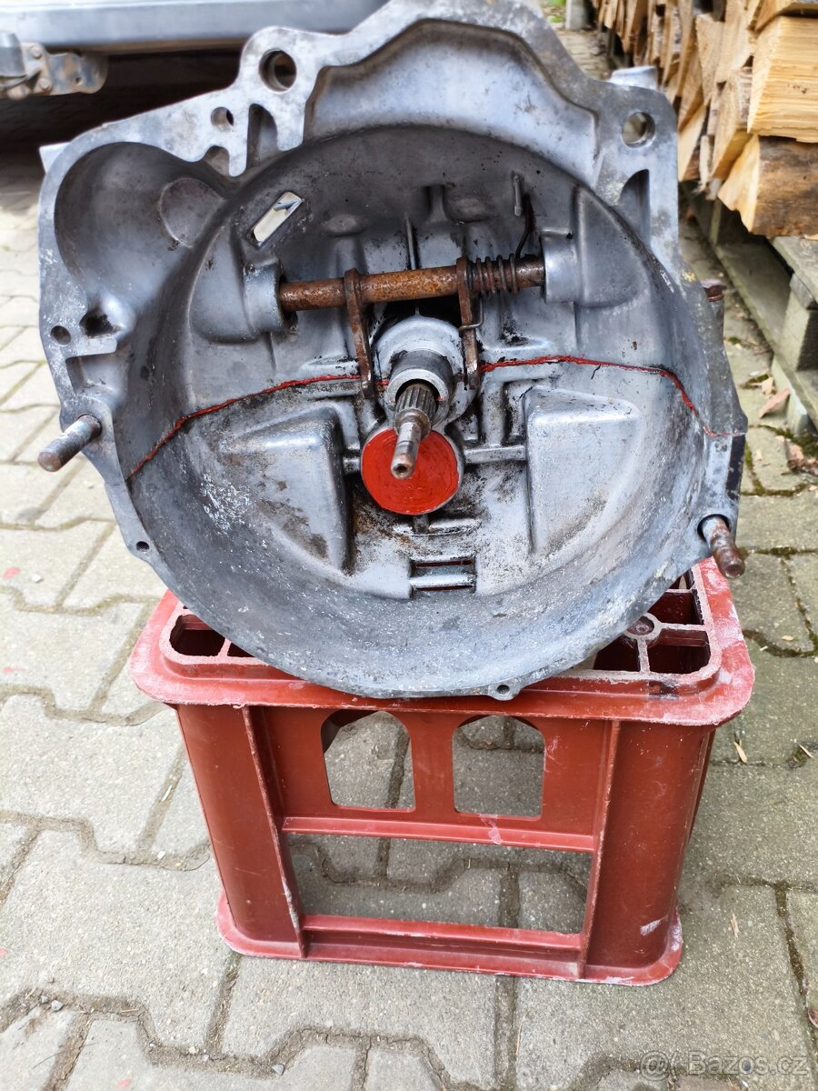 Suzuki LJ80 převodovka - 2