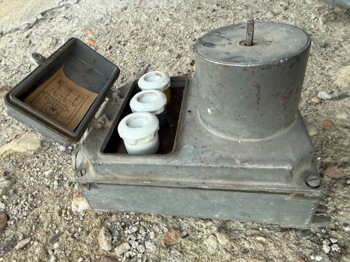 Vačkový spínač - 2