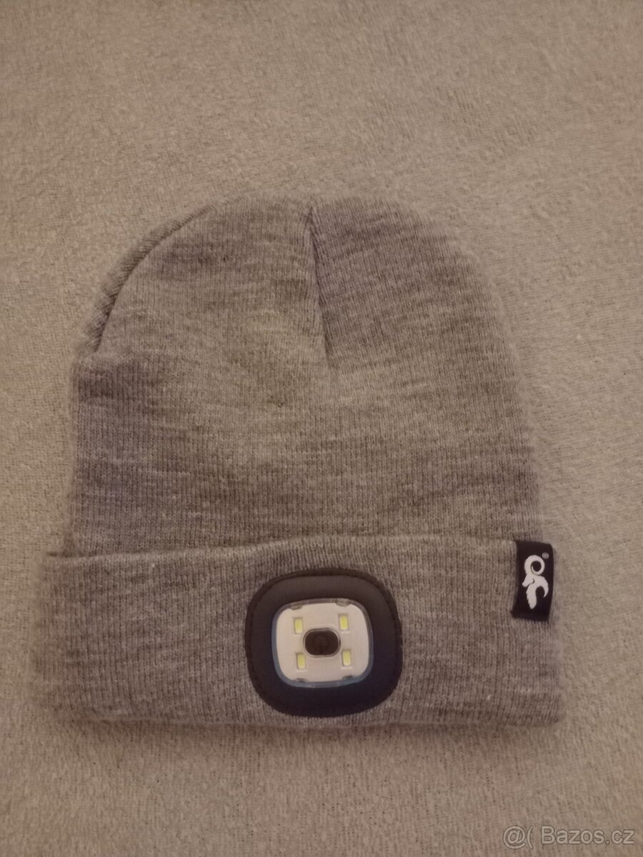 Čepice s led světlem - 2