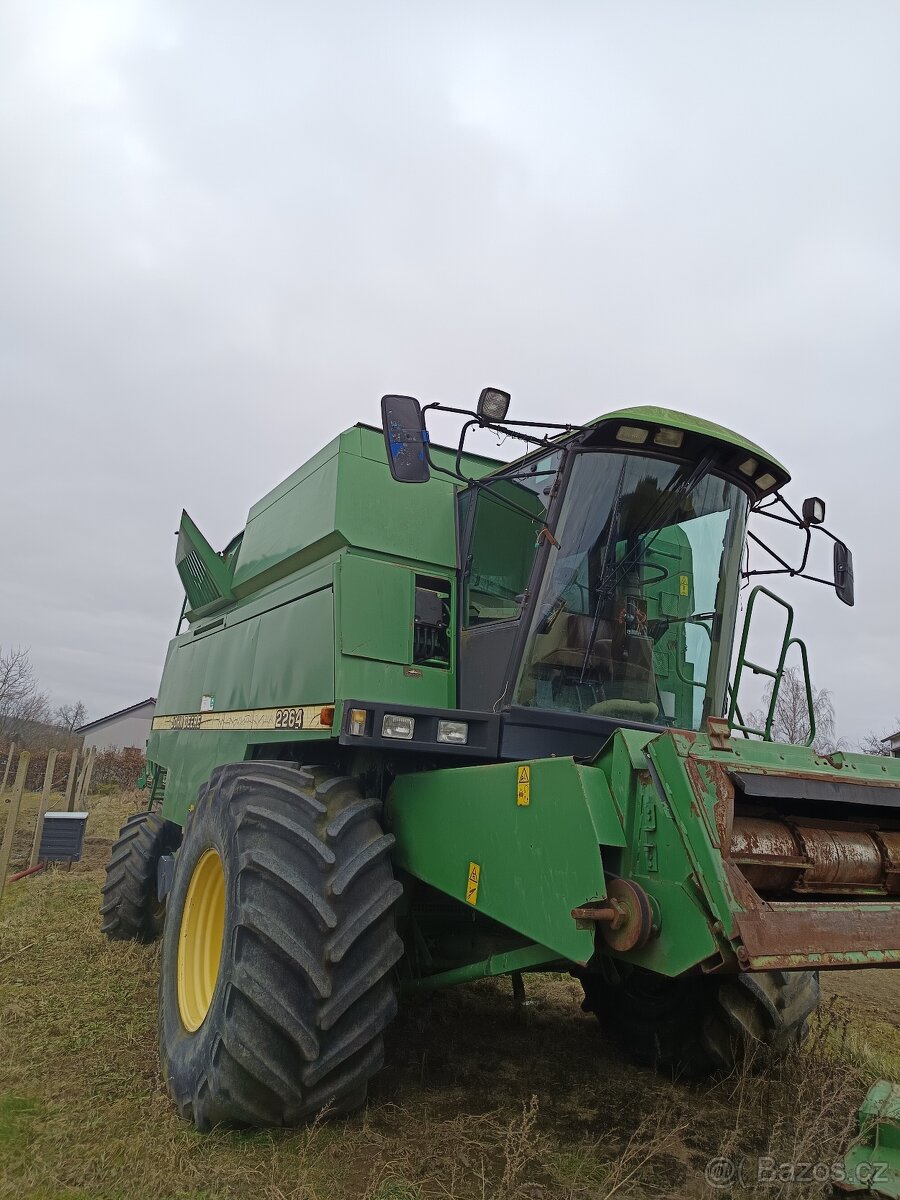 John Deere 2264 na ND + řepkový adaptér - 2
