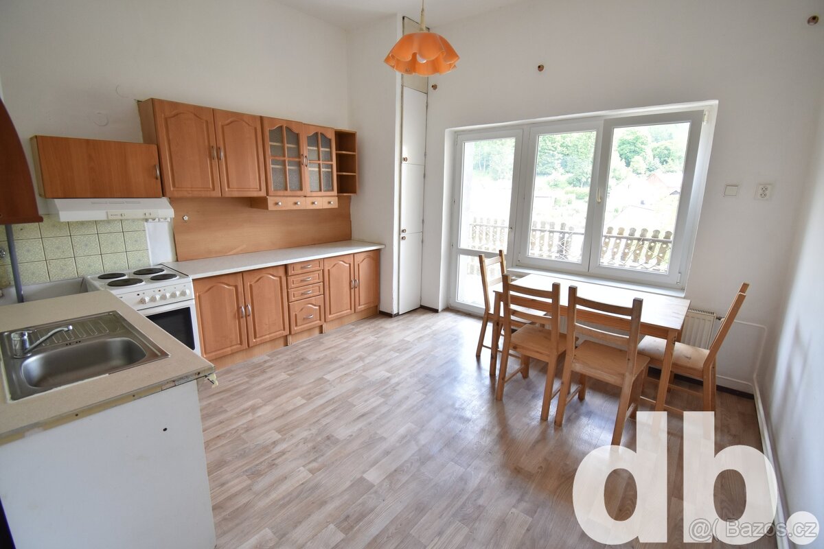 Prodej byty 3+1, 95 m² - Kraslice, ev.č. 01646 - 2