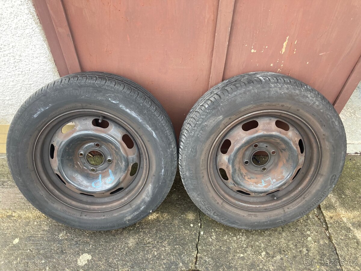 Prodám letní pneumatiky 195/65 R15 - 2