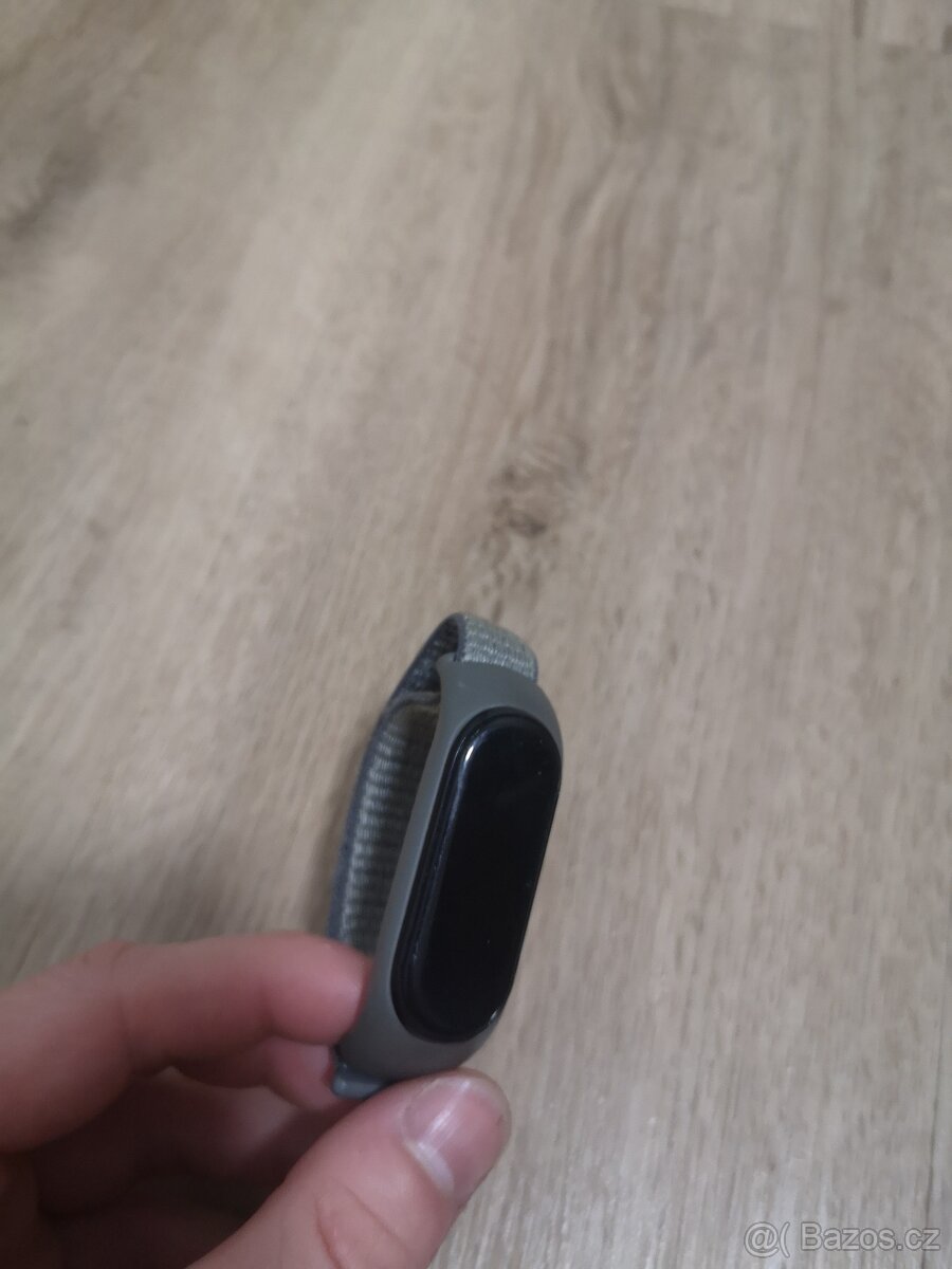 Chytrý náramek Xiaomi Mi Band 4 - 2