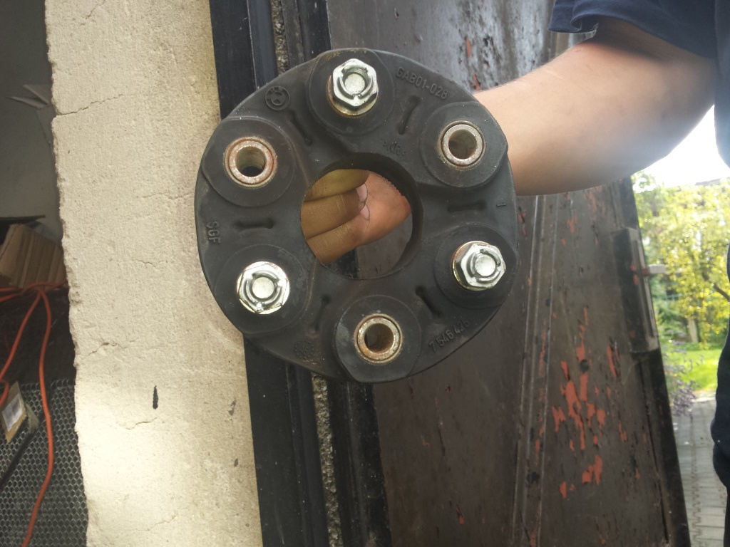 Hardyspojka BMW E60 E61 E90 E91 E92 E83 E63 E65 E83 - 2