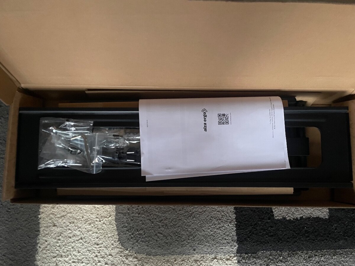 Držák na televizi - 2