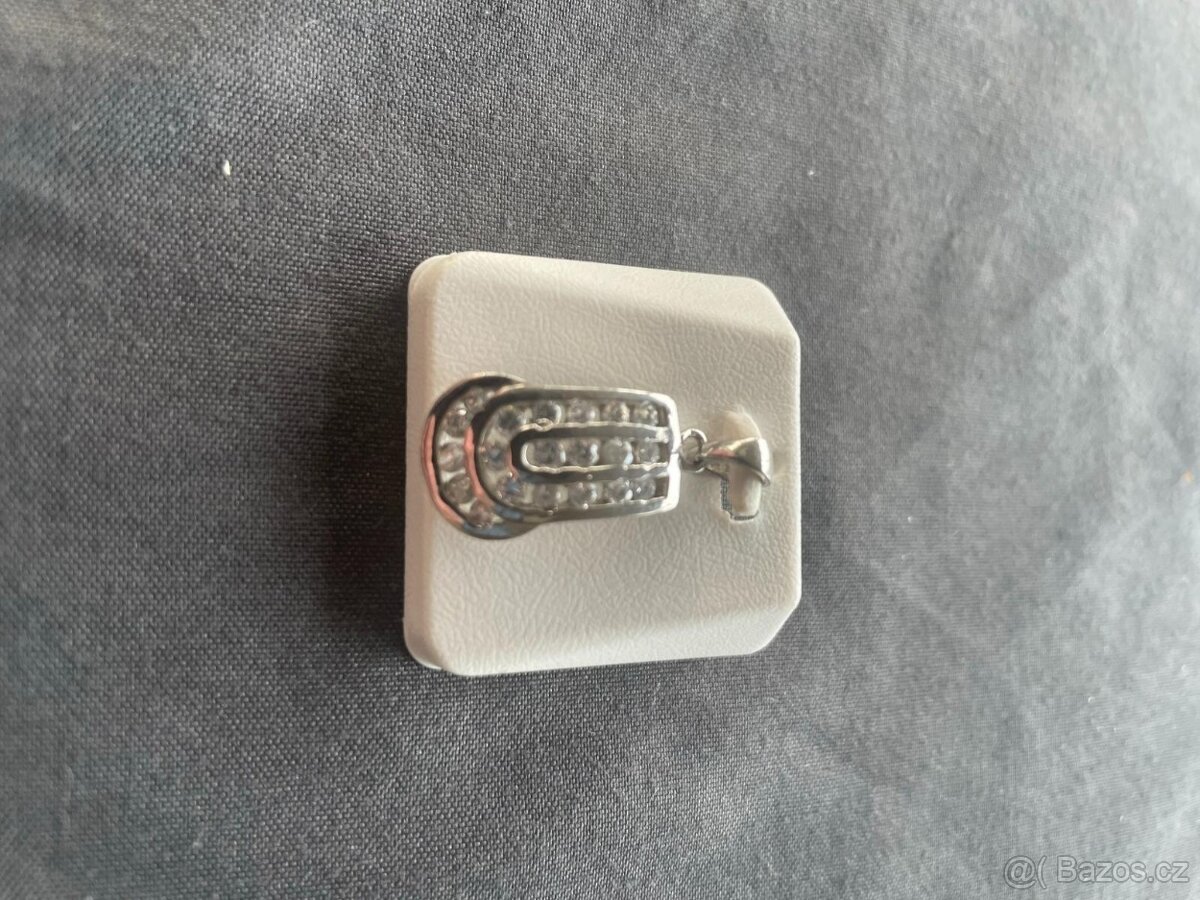 Stříbrný přívěsek - 2