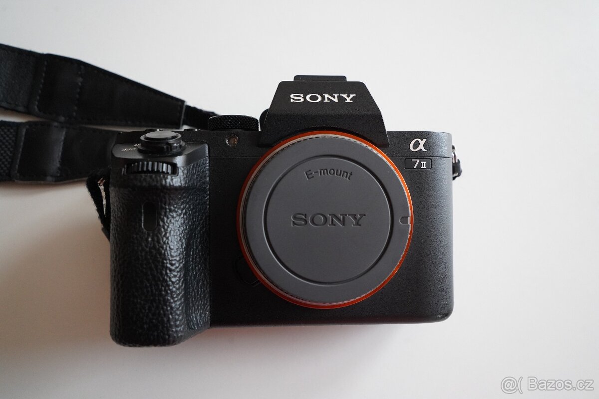 Sony Alpha A7 ii tělo - 2