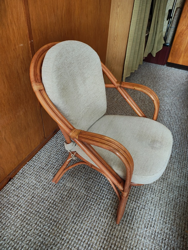 Prodám ratanové křeslo - 2