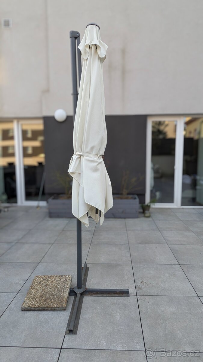 Slunečník + dlažby - 2