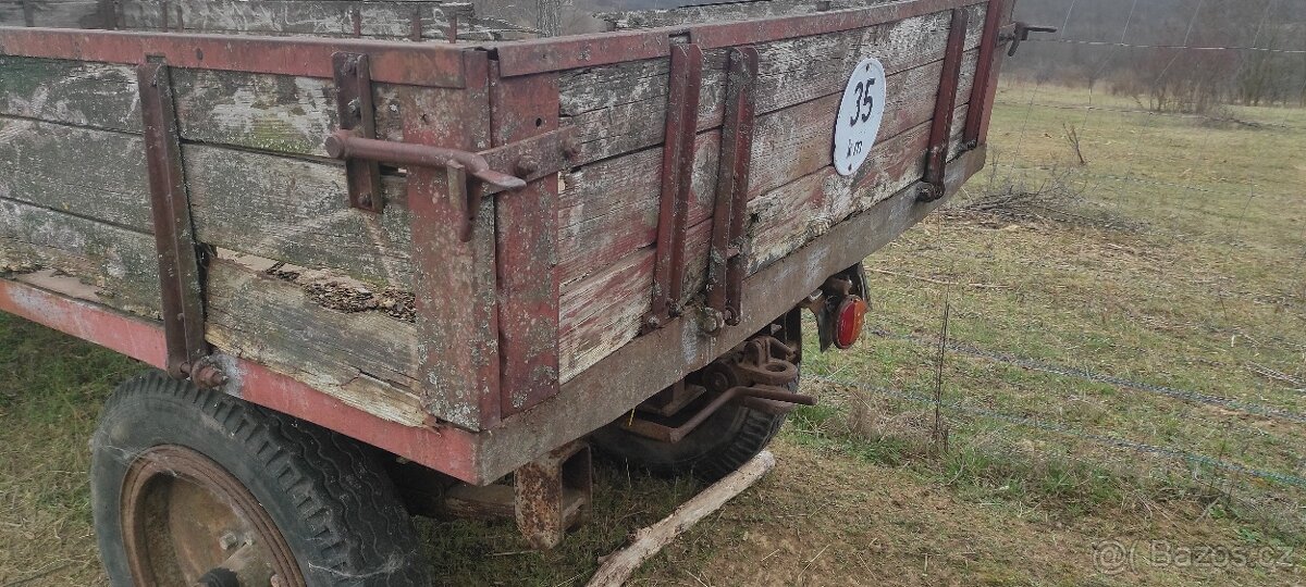 Prodám vlek za traktor 3,5t - 2