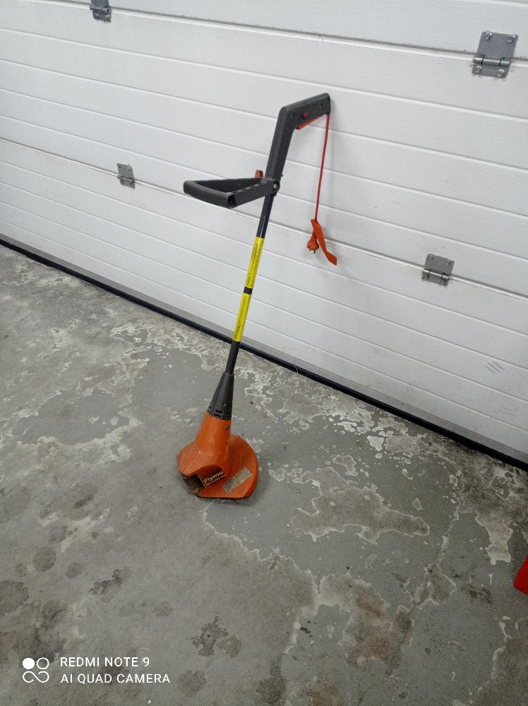 elektrická strunová sekačka FLYMO MULTITRIM 250 - 2