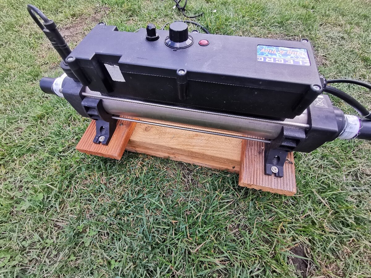 elektrický průtokový ohřívač vody pro bazény - 2