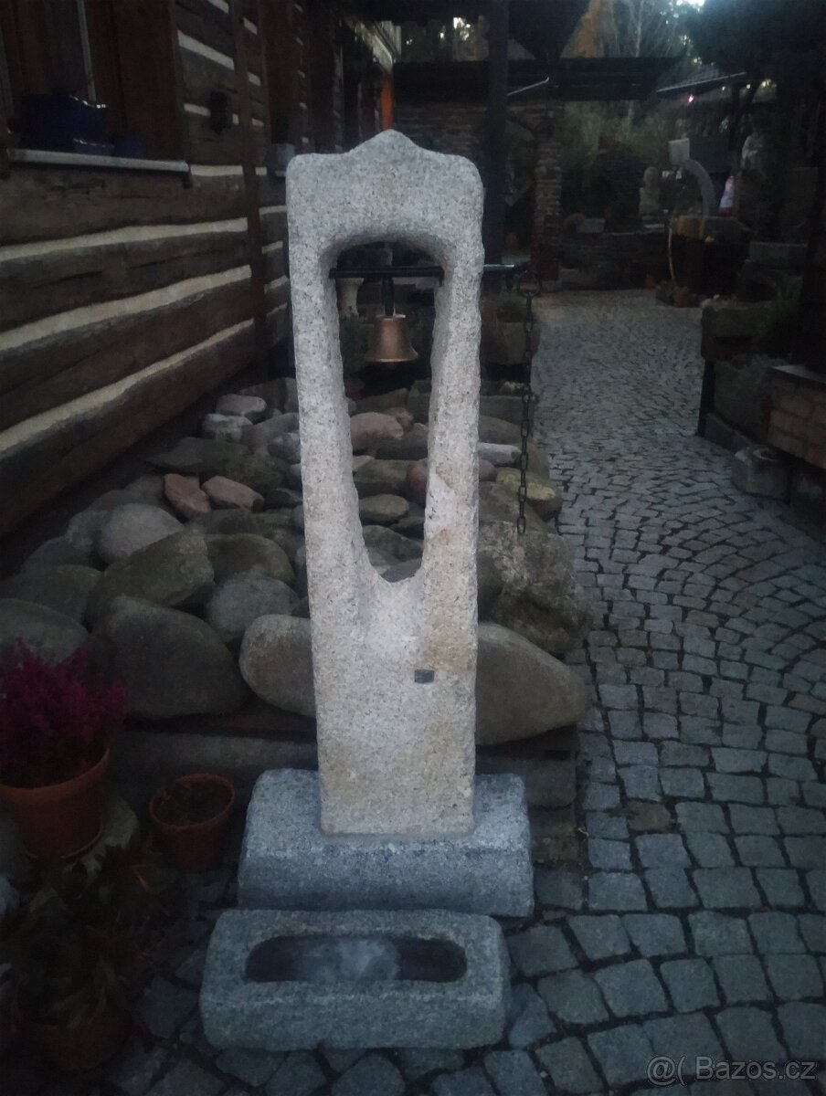 Kamenná zvonice - 2