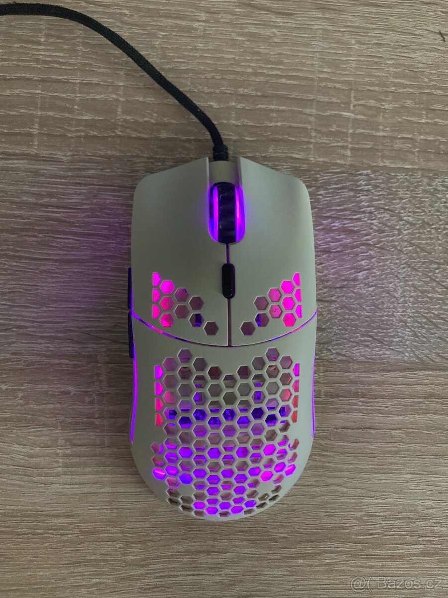 Glorious Model O (Matte White) - 2