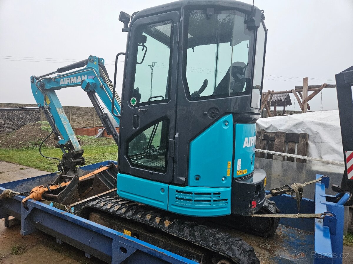 Prodám minibagr Airman AX26U - 2