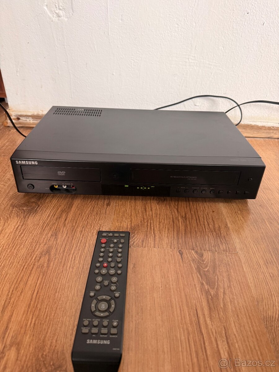 VHS a DVD přehrávač Samsung - 2