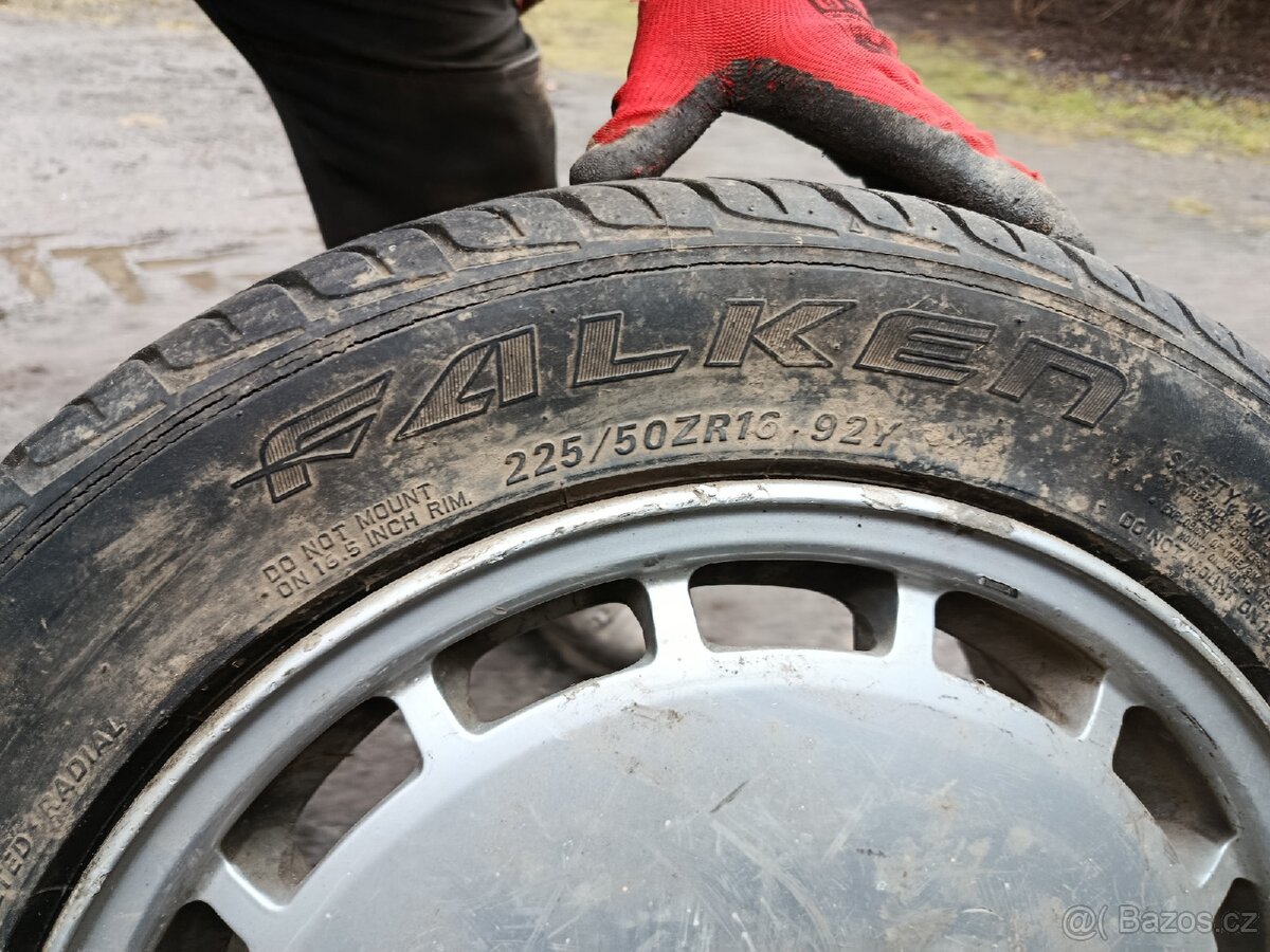 Kolo na Mercedes - 2