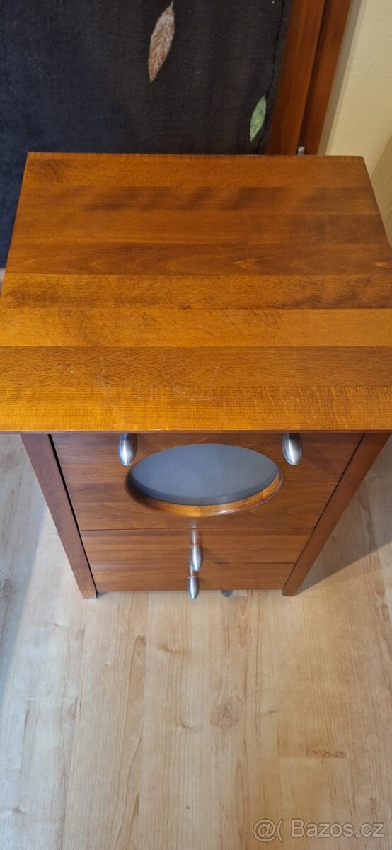 Noční stolky - 2