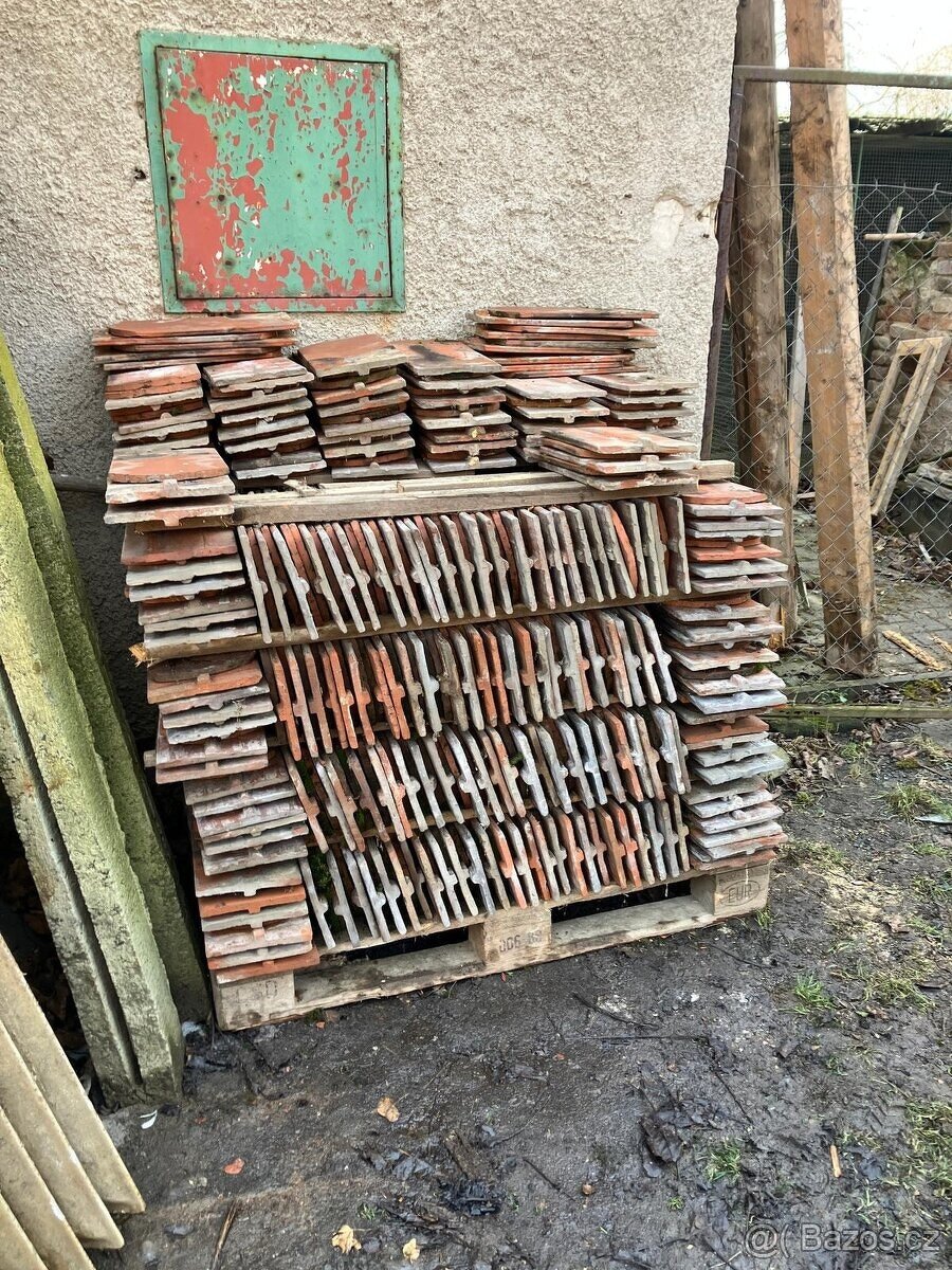 Tašky bobrovky 2,-Kč/ks, Betonové tašky - 2