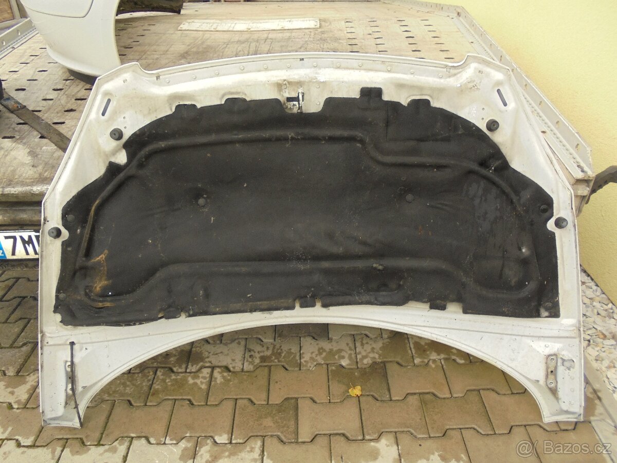 Přední kapota Peugeot 307 - 2