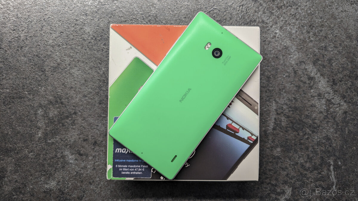 Lumia 930 Bright Green - 2