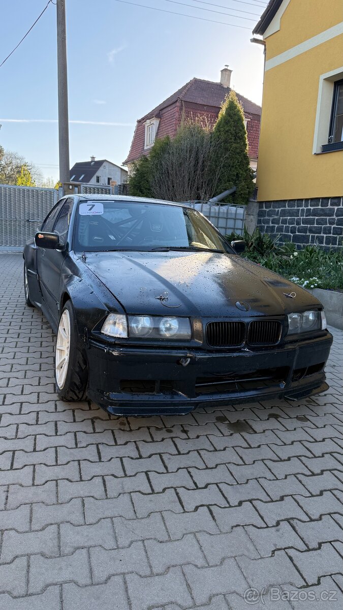 BMW e36 V8 DRIFT - 2