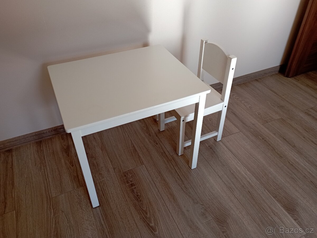 Dětská židle a stůl - 2