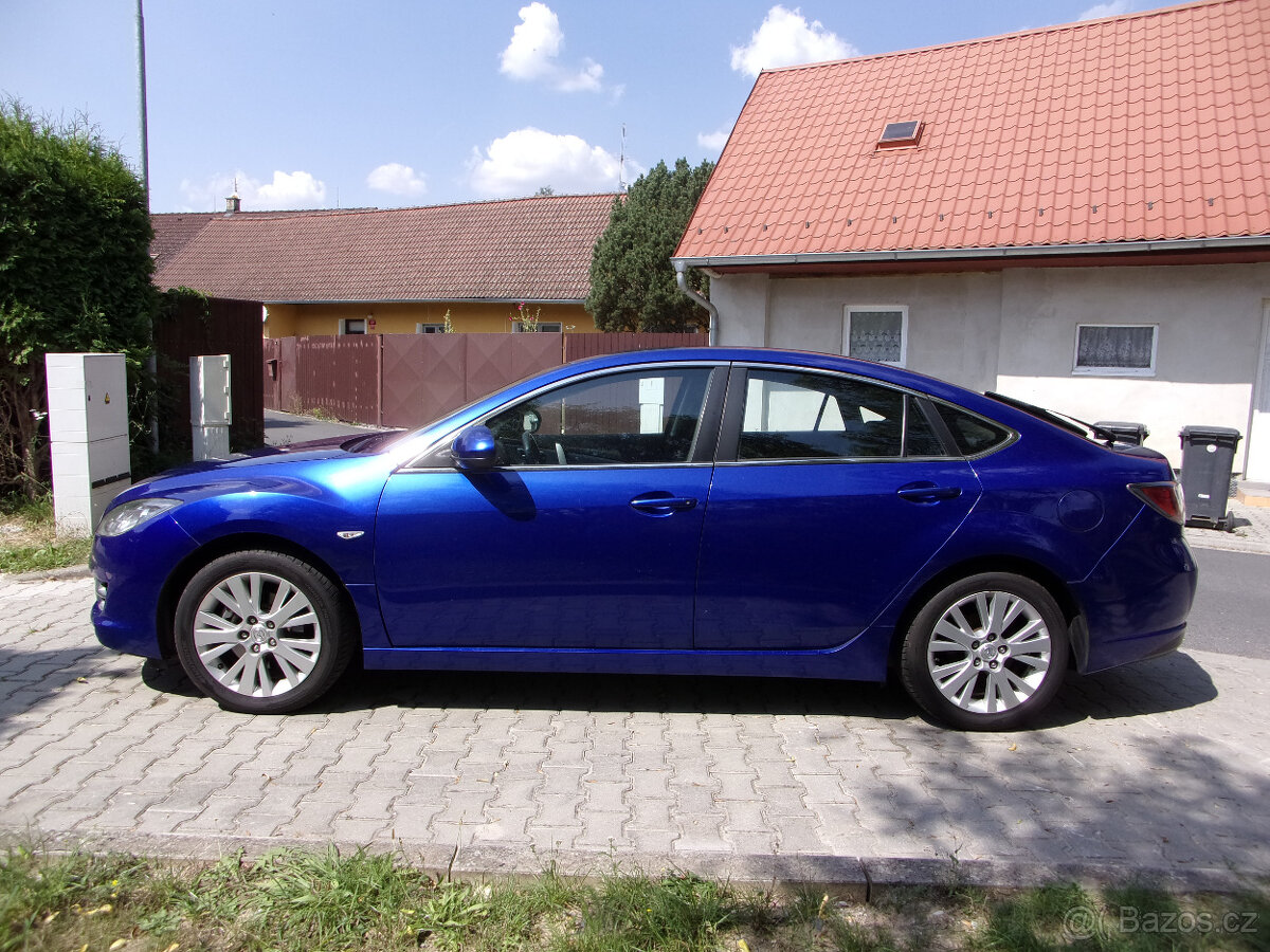 Mazda 6 lifback 2.0 i 16V,super výbava,krásný stav,1.majitel - 2